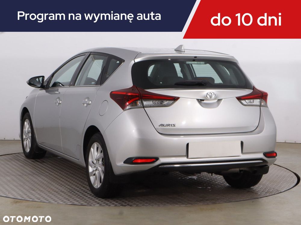 Toyota Auris - 6