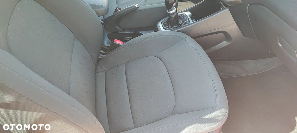 Kia Rio 1.4 Platinum Edition - 36