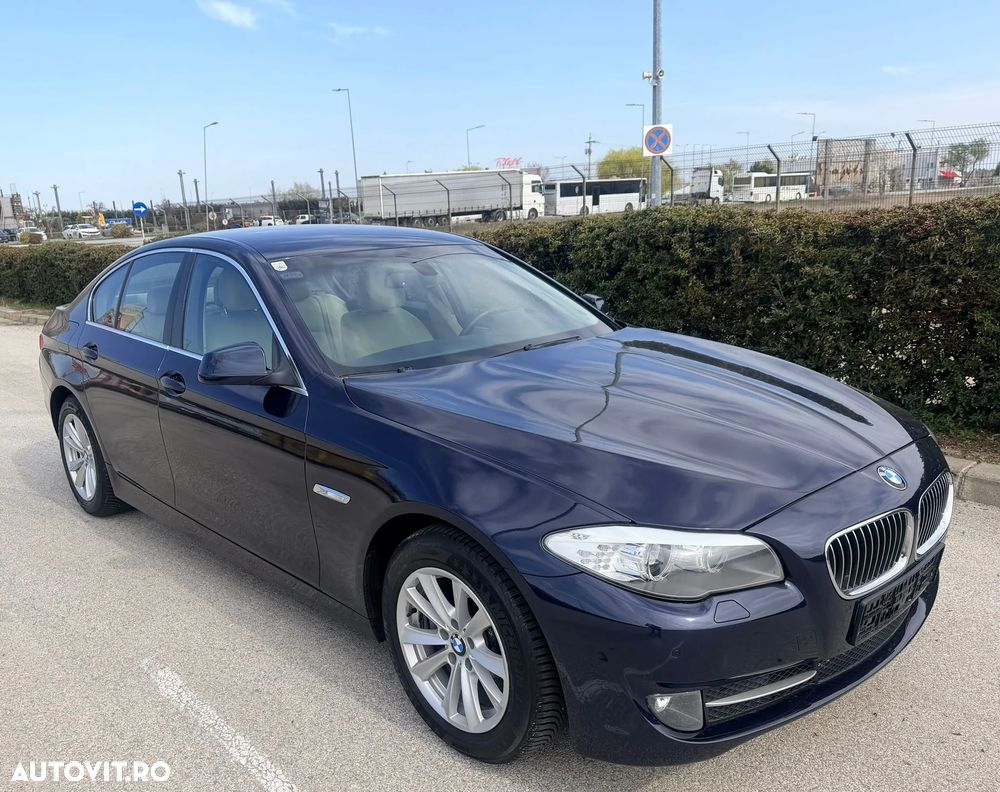BMW Seria 5 520d Efficient Dynamics Edition - 2