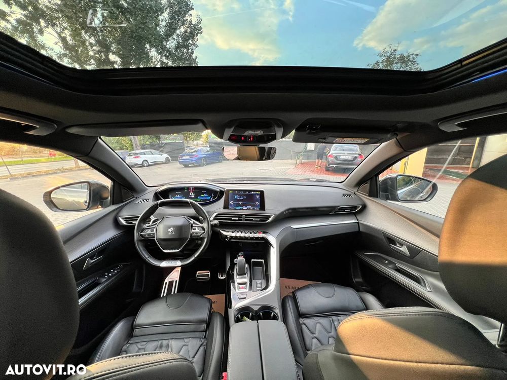 Peugeot 3008 PHEV 300 EAT8 4X4 GT - 6