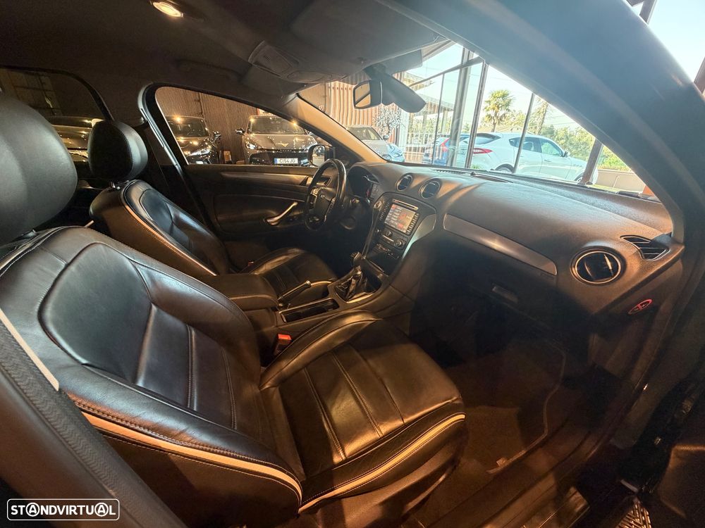 Ford Mondeo SW 1.6 TDCi Titanium ECOnetic - 33