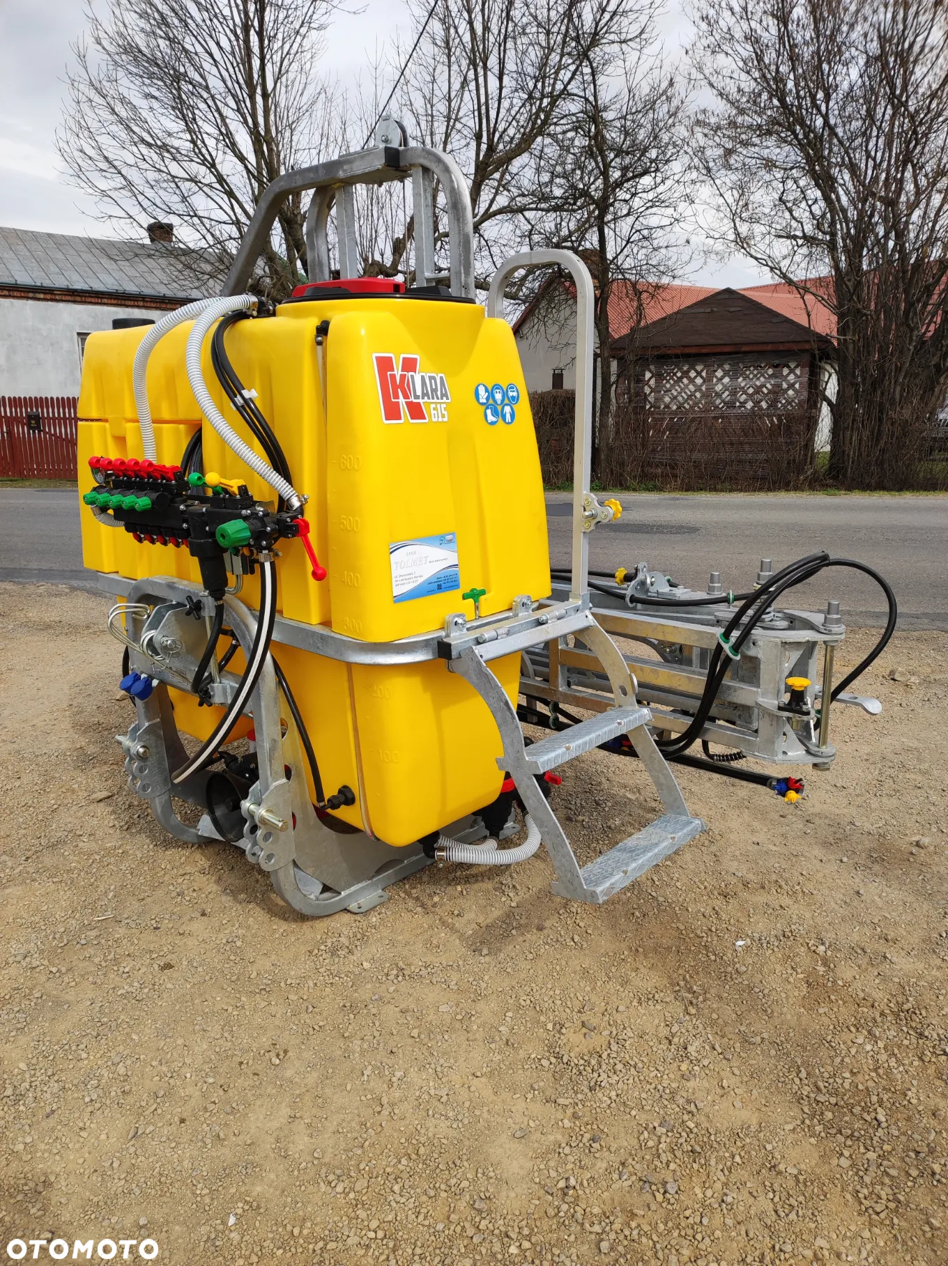 Opryskiwacz zawieszany TOLMET 300-1200l zawieszany / stabilizacja hydrauliczna / potrójna oprawa rozpylaczy RSM/ zawór stałociśnieniowy OD RĘKI - 11