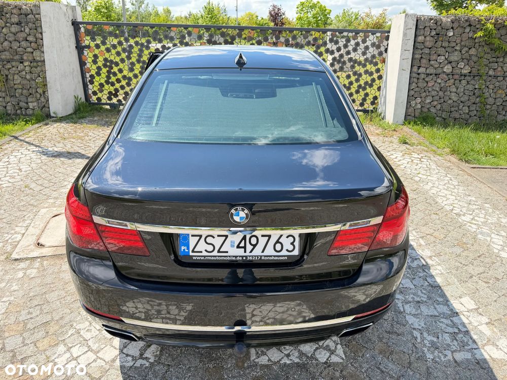 BMW Seria 7 740d xDrive Edition Exclusive - 14