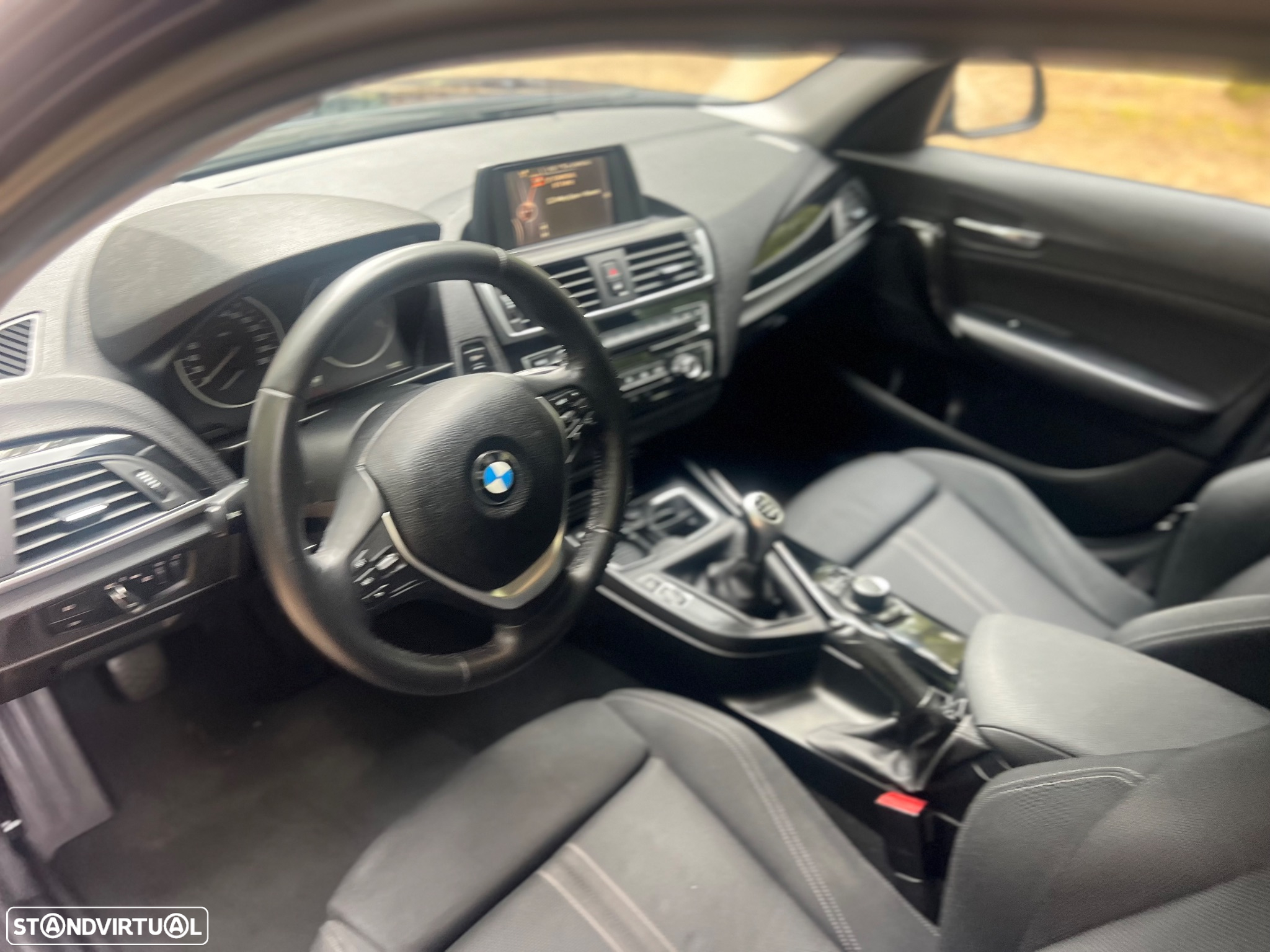 BMW 116 d Line Sport - 16