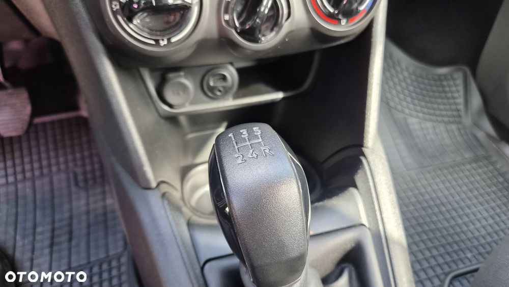 Peugeot 208 82 PureTech Style - 23