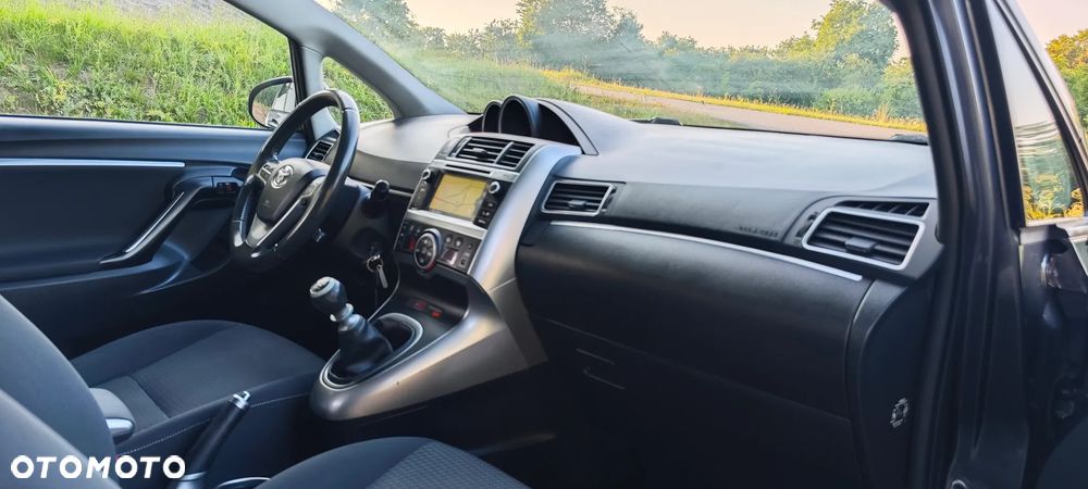 Toyota Verso 1.6 5-Sitzer Comfort - 11