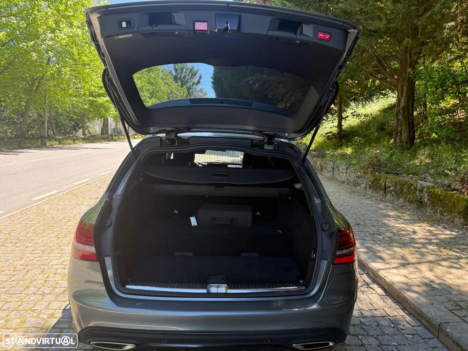 Mercedes-Benz C 300 de AMG Line - 6