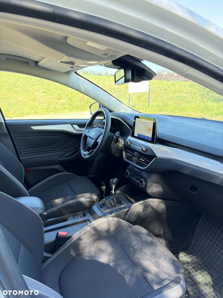 Ford Focus 1.5 EcoBoost Start-Stopp-System COOL&CONNECT - 17