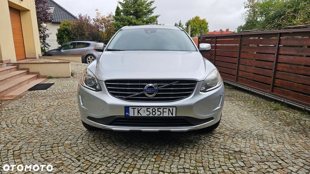 Volvo XC 60 - 4