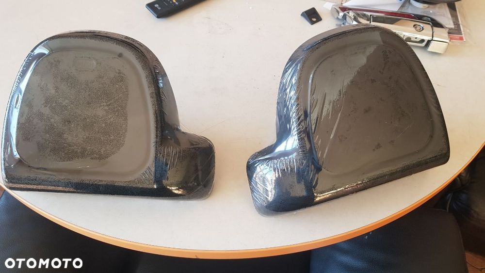 Osłona lewa i prawa gołębnika Harley Touring 14+ - 2