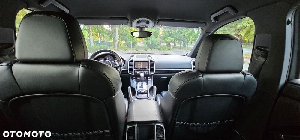Porsche Cayenne Diesel Platinum Edition - 23