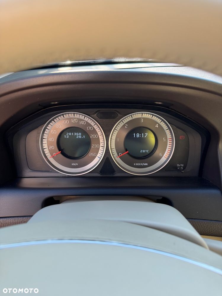 Volvo XC 60 D3 Momentum - 2