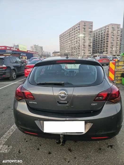 Opel Astra - 4