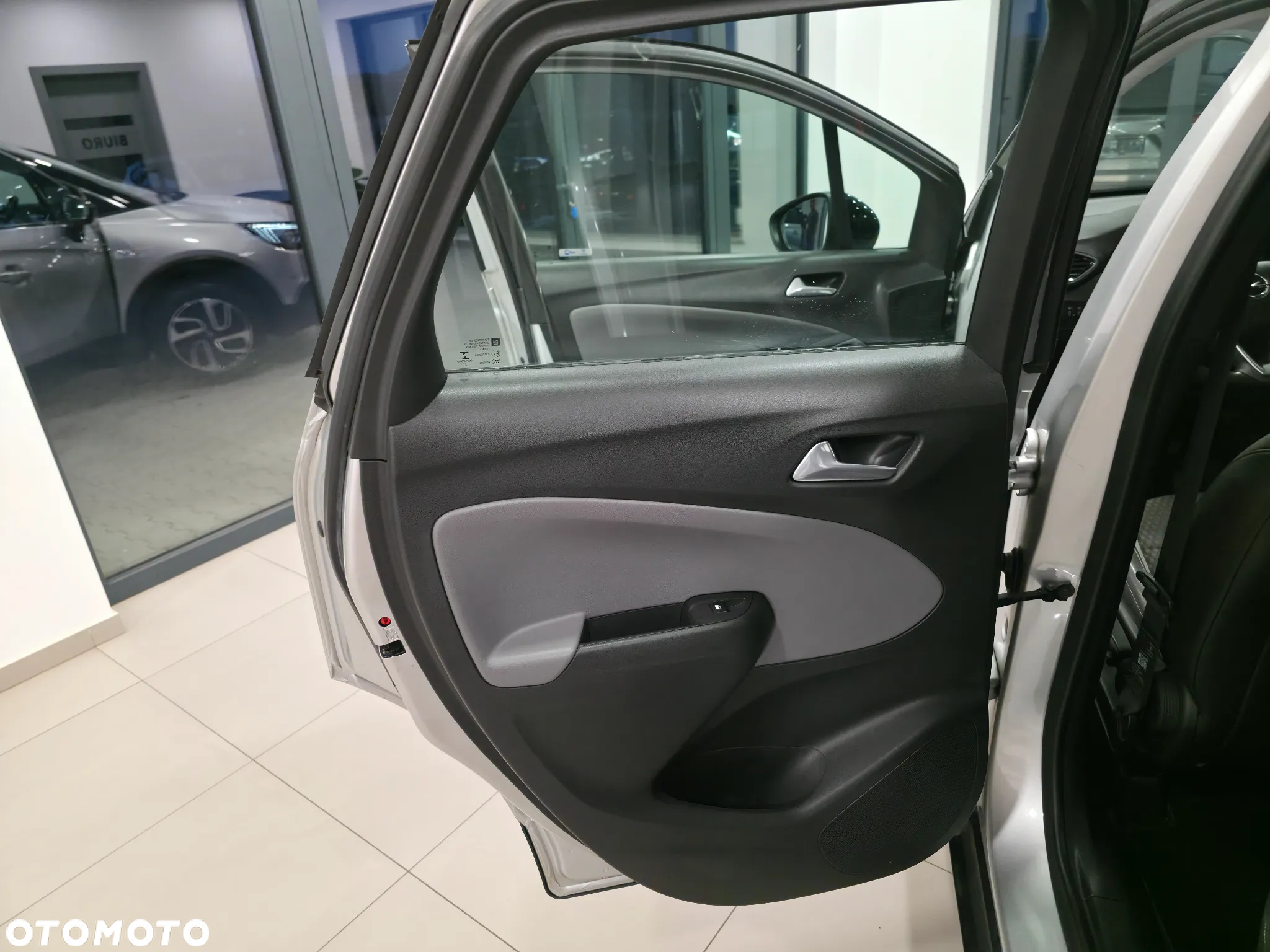 Opel Crossland X 1.2 T Elite S&S - 12