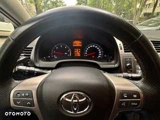 Toyota Avensis - 7