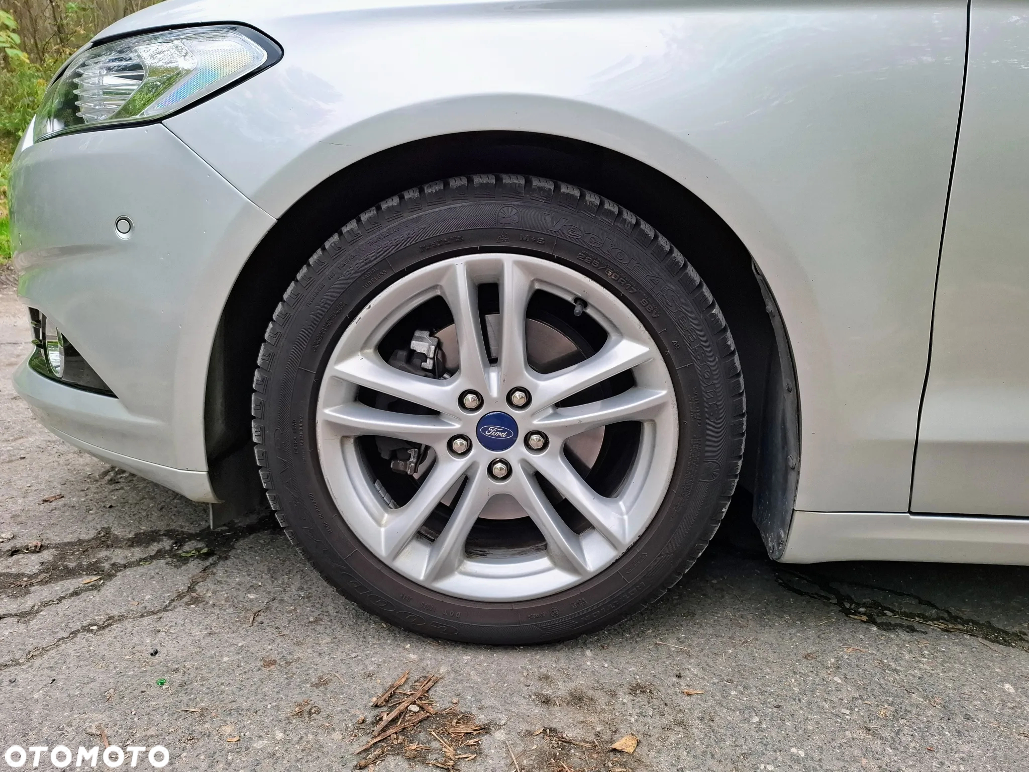 Ford Mondeo 1.5 EcoBoost Titanium - 18