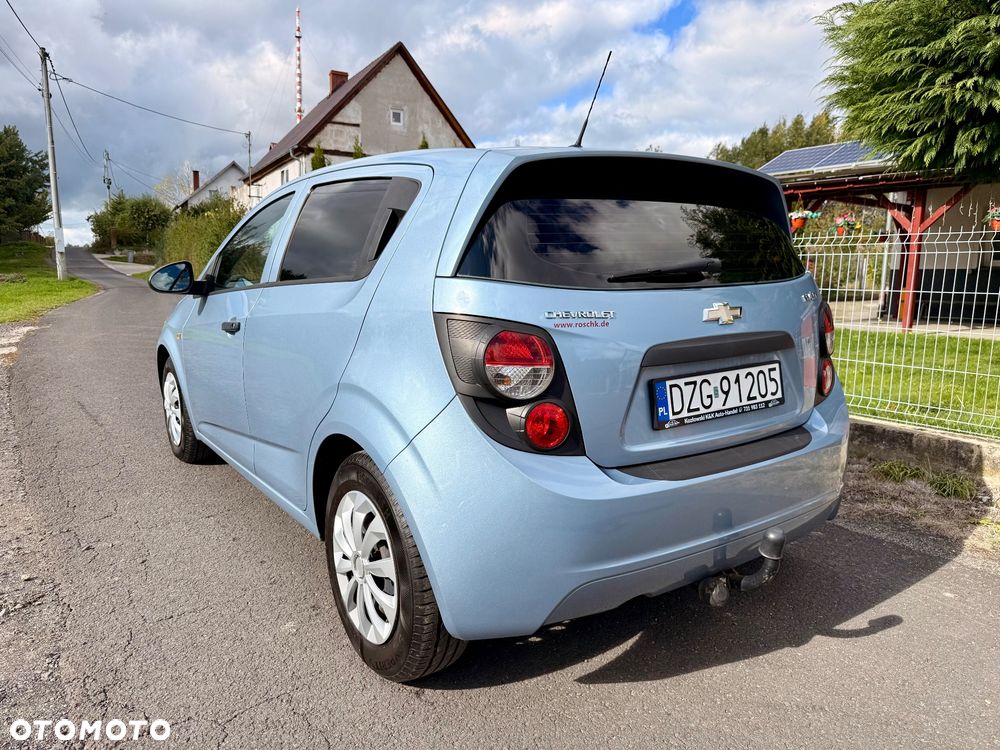 Chevrolet Aveo 1.2 LS - 7