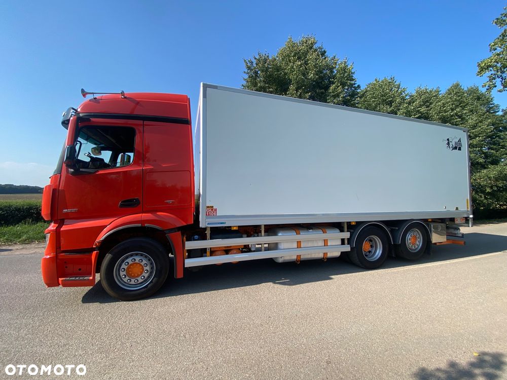 Mercedes-Benz ACTROS 2551 - 3