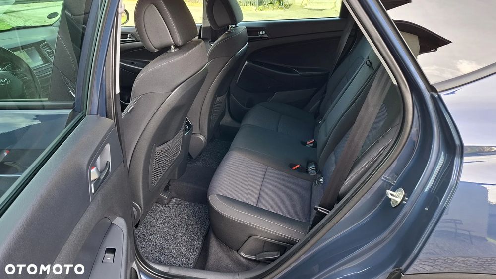 Hyundai Tucson 1.6 GDi 2WD Select - 27