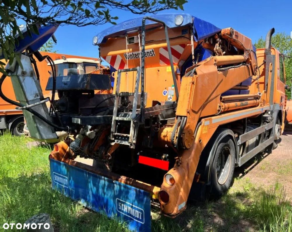 DAF CF - 4