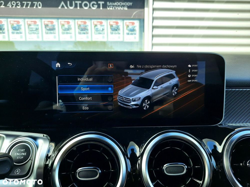 Mercedes-Benz GLB 200 d 4-Matic AMG Line 8G-DCT - 32