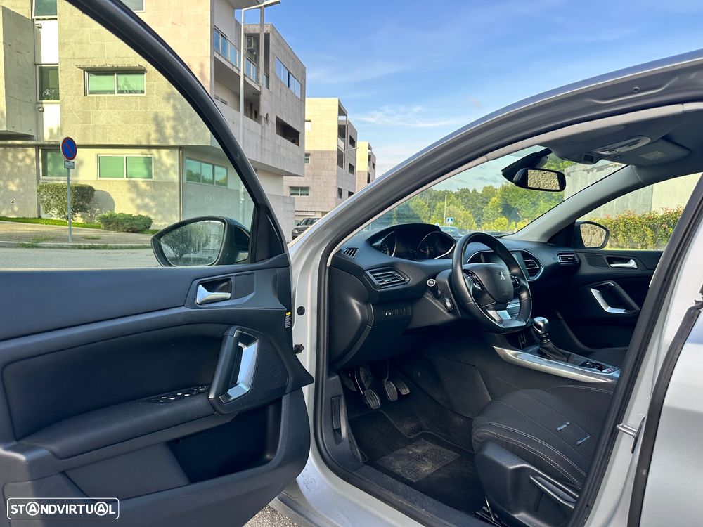 Peugeot 308 e-HDi FAP 115 Stop&Start Allure - 14