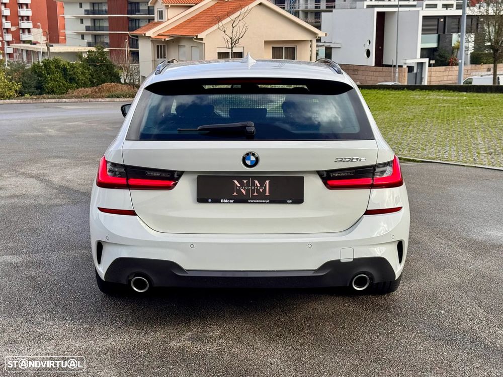 BMW 330 e Pack M Auto - 10