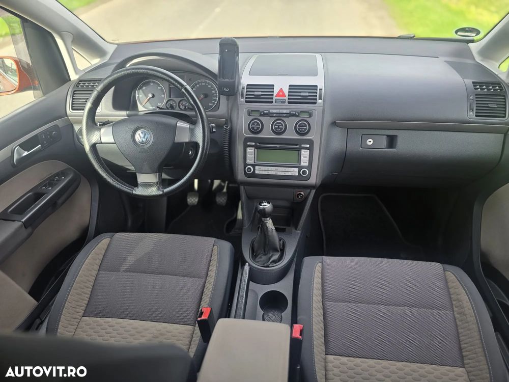 Volkswagen Touran 1.9 TDI DPF Cross - 7