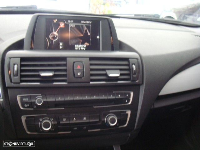 BMW 116 d EDynamics Line Sport - 31