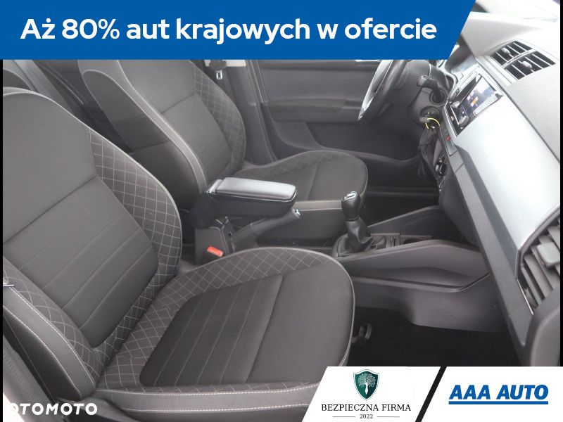 Skoda Fabia - 10
