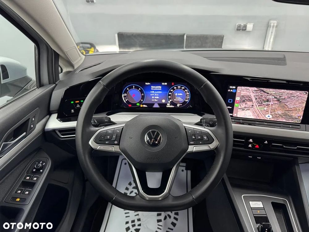 Volkswagen Golf - 13
