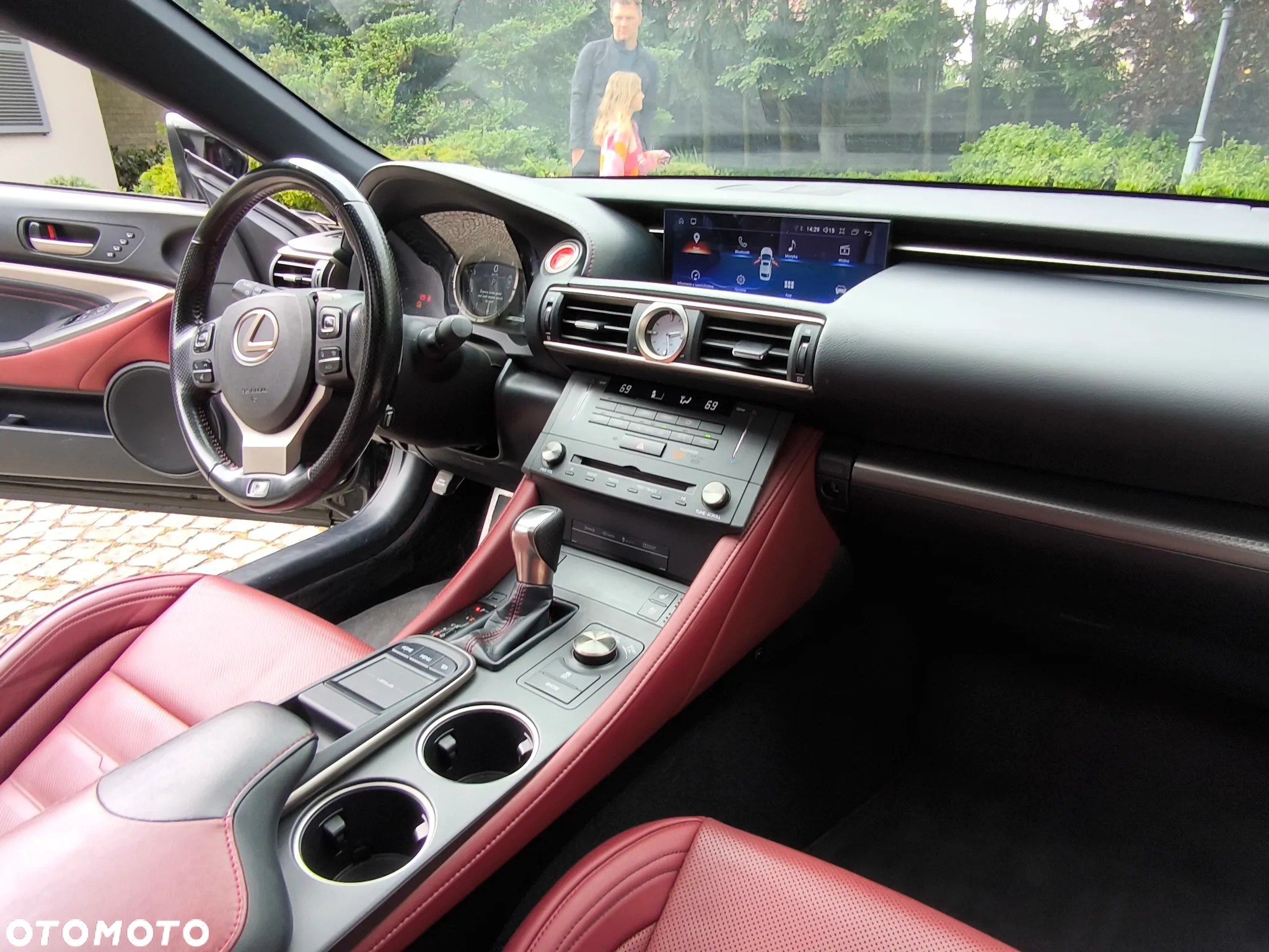 Lexus RC - 30
