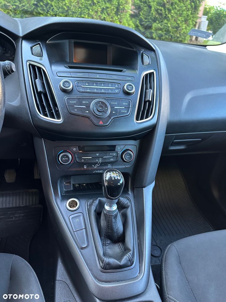 Ford Focus 1.0 EcoBoost Edition - 12