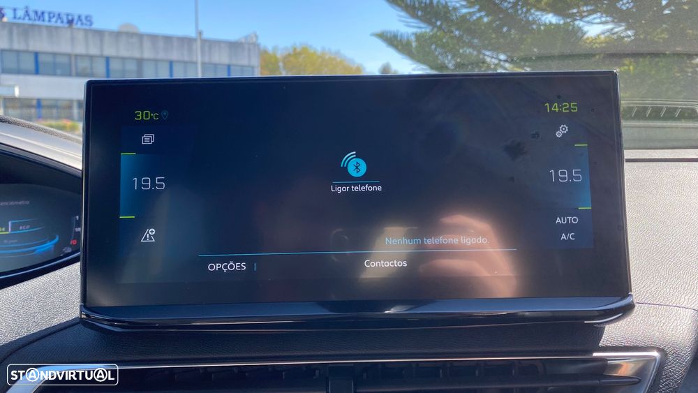 Peugeot 3008 1.6 Hybrid GT e-EAT8 - 48