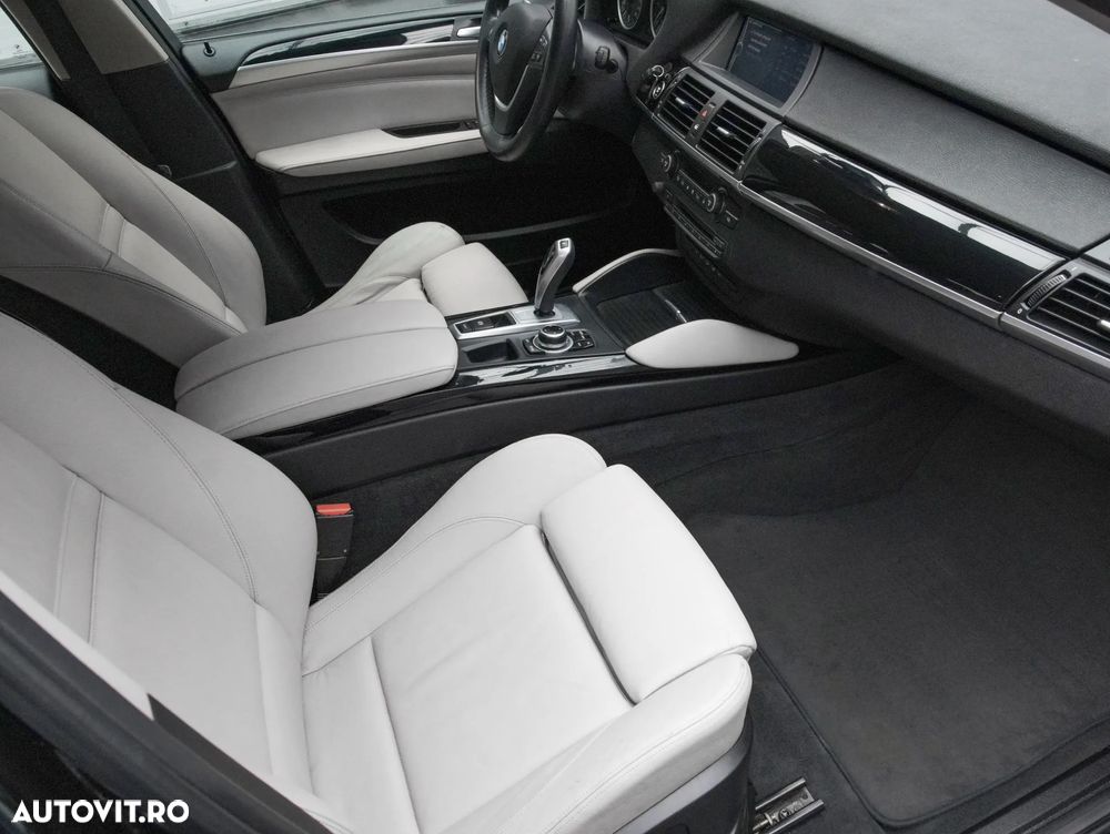 BMW X6 xDrive40d - 12