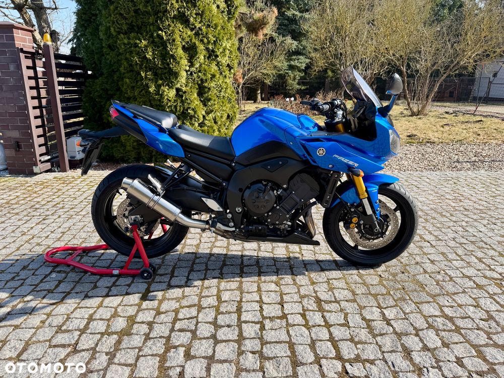 Yamaha FZ8 - 8