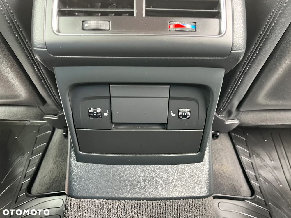 Audi Q5 2.0 TDI Quattro Stronic - 33