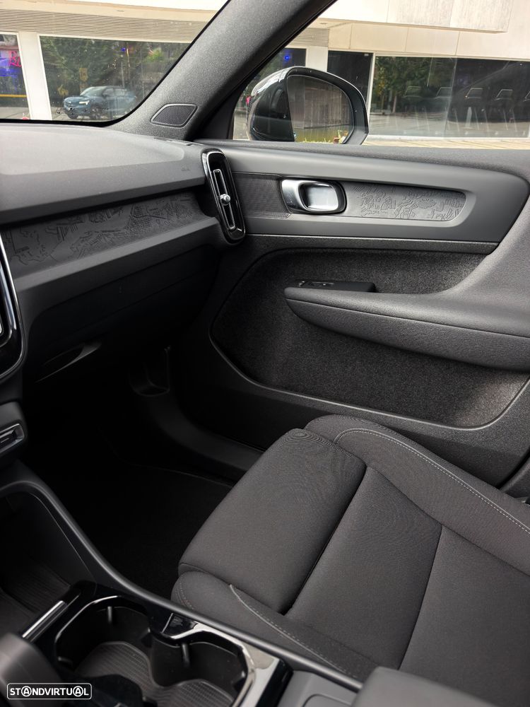 Volvo XC 40 Recharge Extended Range Plus - 42