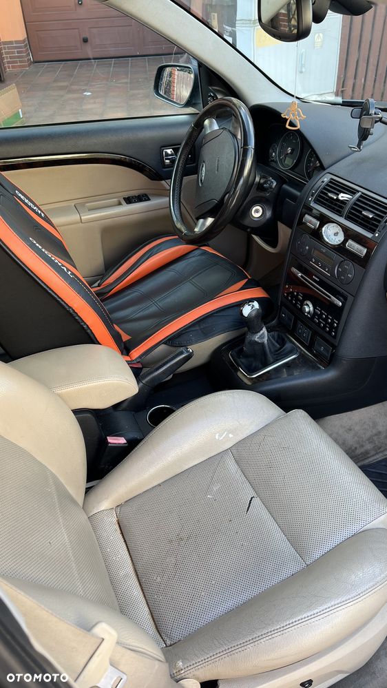 Ford Mondeo 2.0 TDCI Ghia - 6