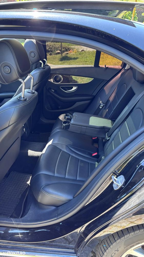 Mercedes-Benz C 300 9G-TRONIC Edition - 37