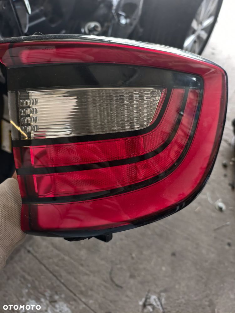 Lampa prawy tył Dodge Durango - 5