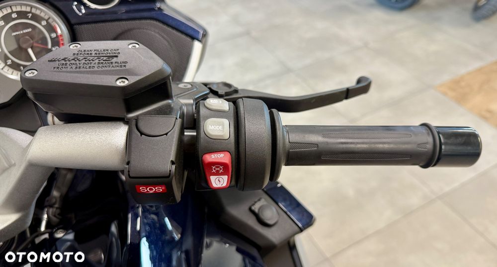 BMW K - 9
