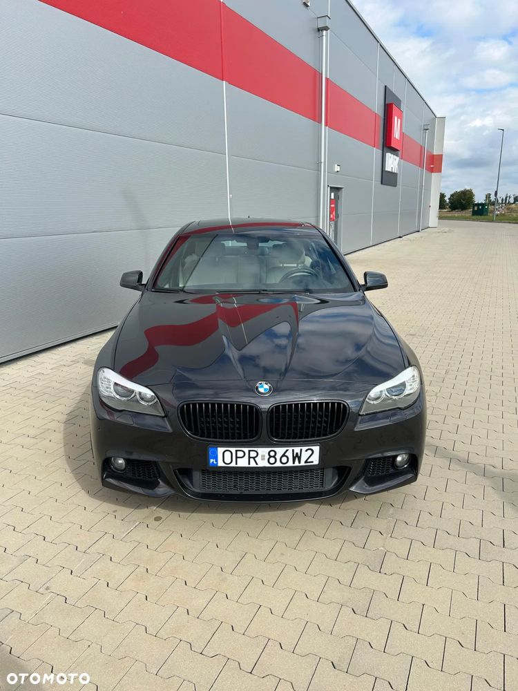 BMW Seria 5 535i xDrive Sport-Aut - 2