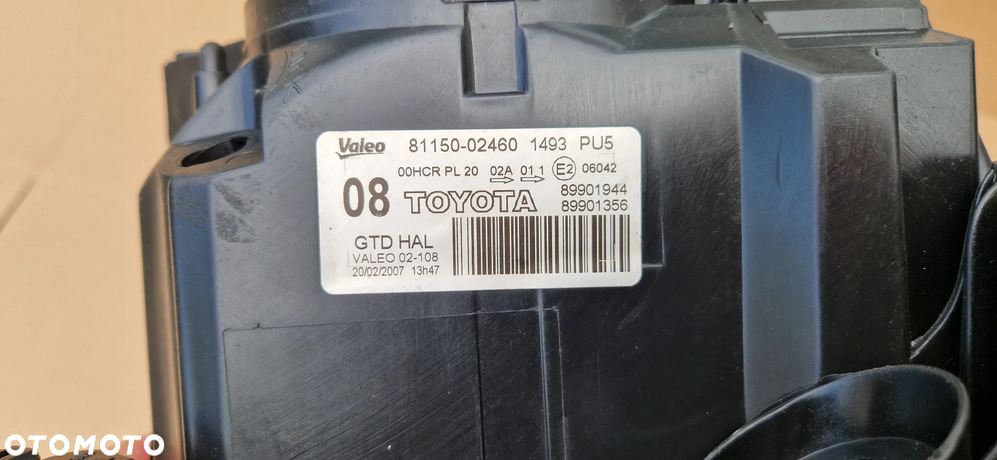 TOYOTA AURIS I LAMPA PRAWA LEWA EUROPA - 10