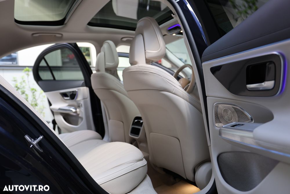 Mercedes-Benz E 300 9G-TRONIC Exclusive - 17
