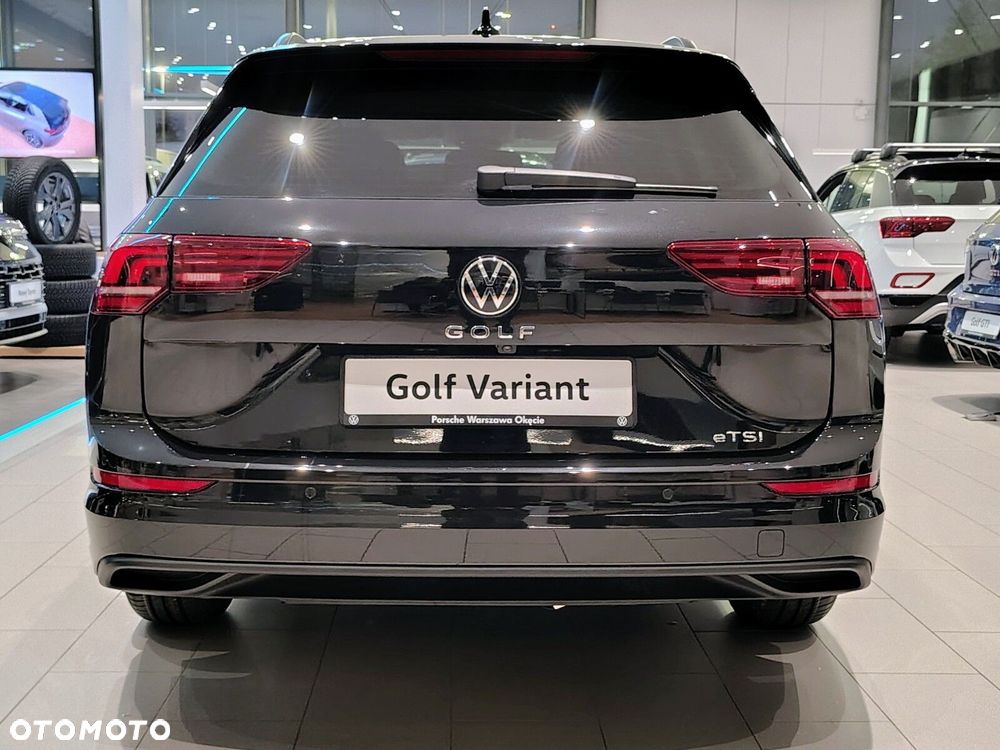 Volkswagen Golf - 6