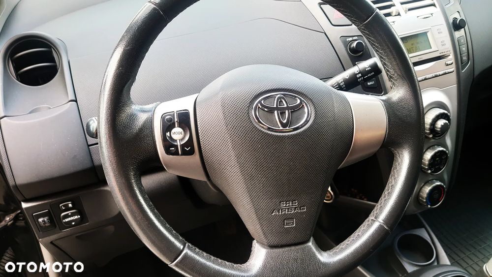 Toyota Yaris 1.0 VVT-i Style - 13