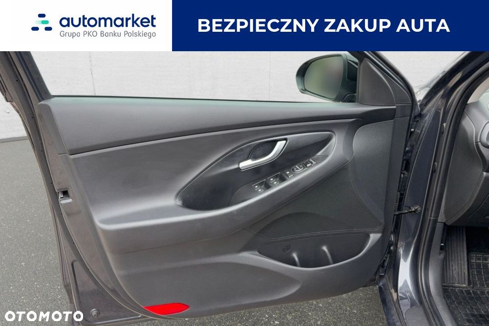 Hyundai i30 1.5 T-GDI 48V Smart - 11
