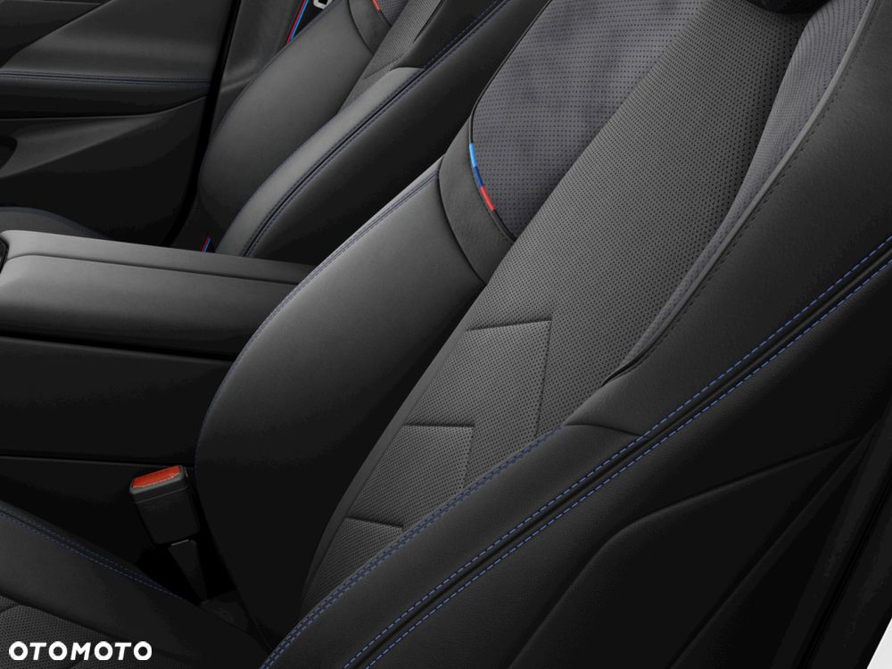 BMW Seria 5 520d xDrive mHEV M Sport Edition - 8