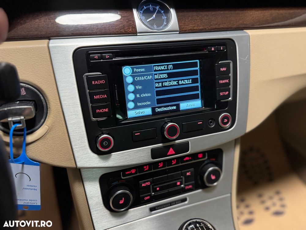 Volkswagen Passat 2.0 TDI 4Motion Highline - 29